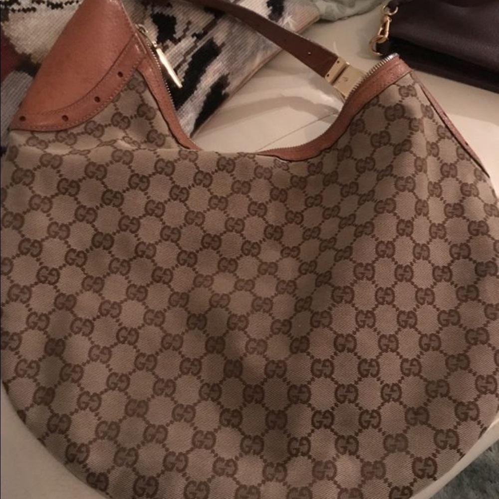 Gucci bag